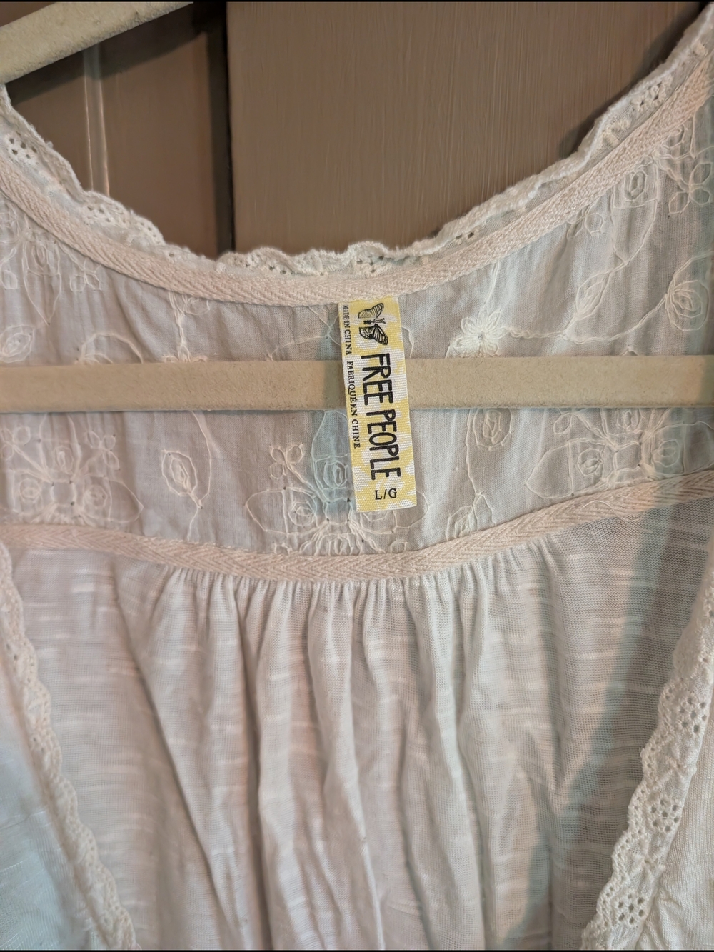 Free People Ivory & Beige Layered Ruffle Button-Front Tank - Size L - Picture 4 of 5